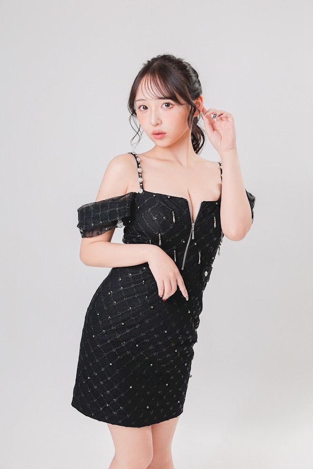 金城 愛プロフィール写真2